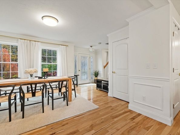 17 Woodworth Ave, Fitchburg MA 01420