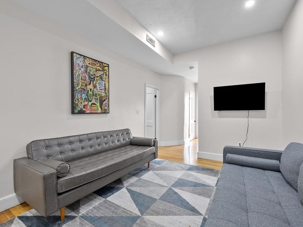 79 W Cottage St, Boston MA 02125