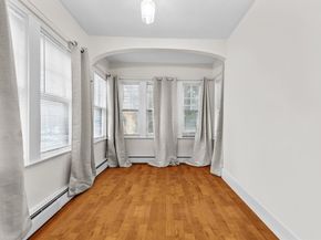 2084 Washington St, Newton MA 02462