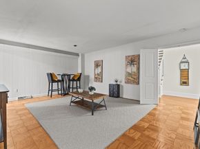 2084 Washington St, Newton MA 02462