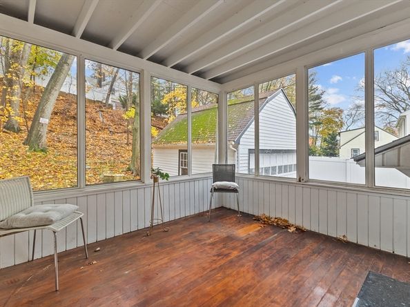 2084 Washington St, Newton MA 02462