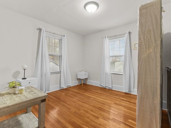 2084 Washington St, Newton MA 02462