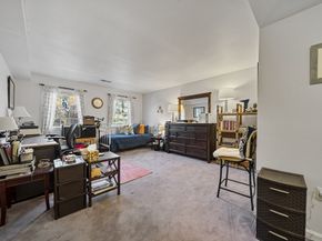 27 Weatherly Dr 27, Salem MA 01970