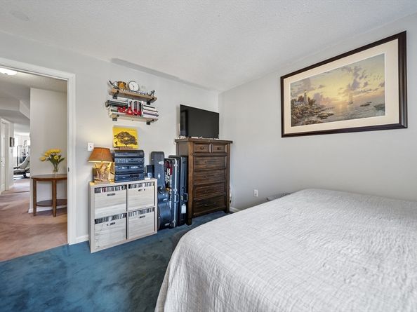 27 Weatherly Dr 27, Salem MA 01970