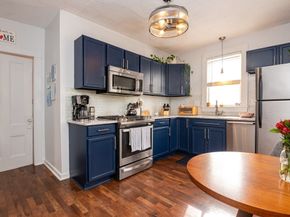 156 Bridge St B, Salem MA 01970