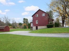 1076 Hill Street, Northbridge MA 01588