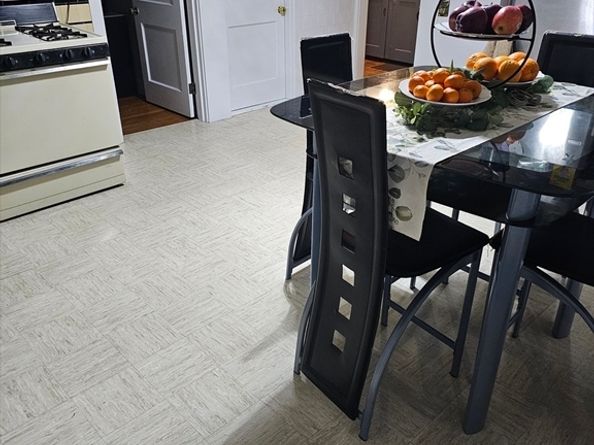 39 Lake St, Webster MA 01570