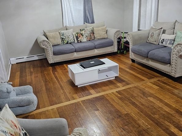 39 Lake St, Webster MA 01570