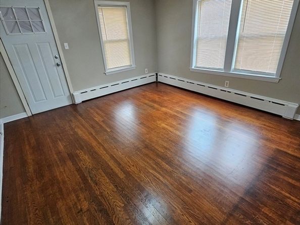 39 Lake St, Webster MA 01570