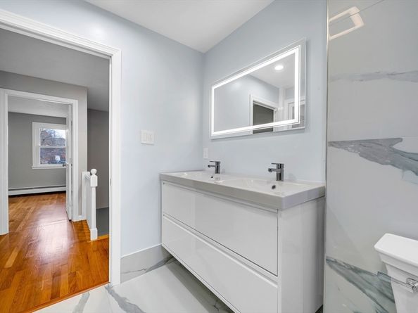 32 Nancy Rd, Milford MA 01757