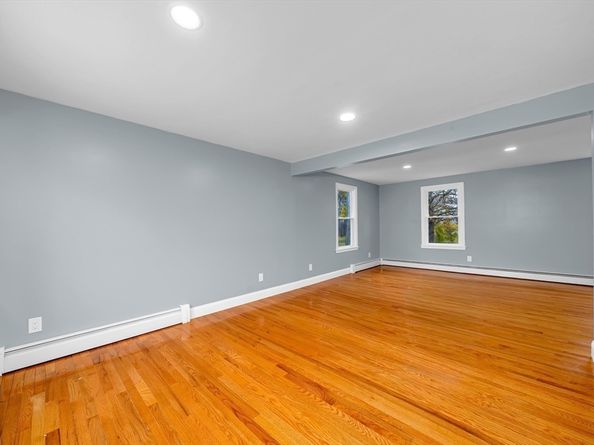 32 Nancy Rd, Milford MA 01757