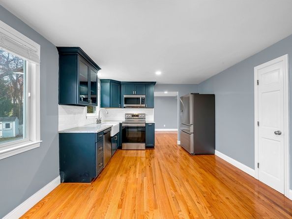 32 Nancy Rd, Milford MA 01757