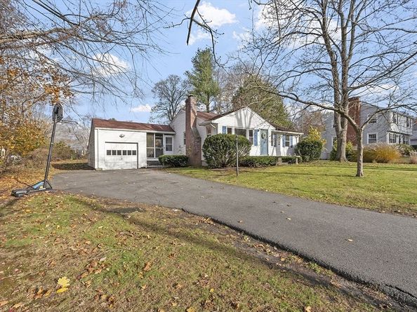 12 Paula Beth Street, Littleton MA 01460