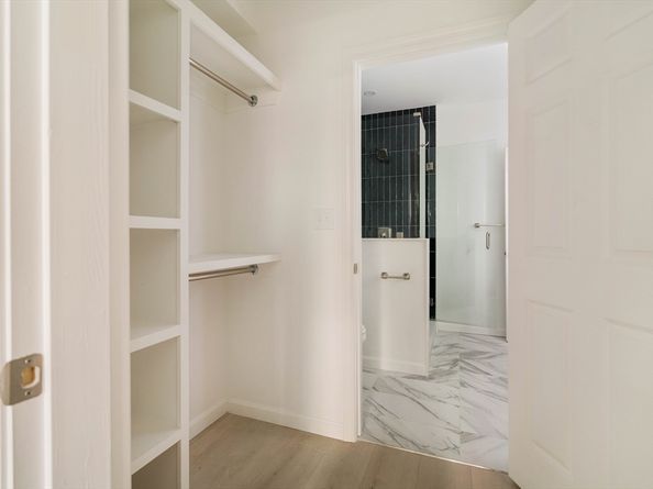 391 Sprague St, Dedham MA 02026