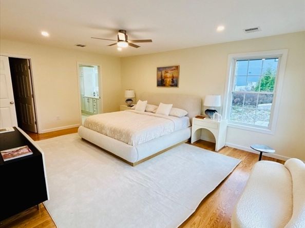 391 Sprague St, Dedham MA 02026