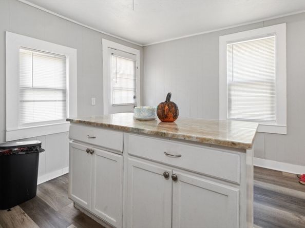 133-137 Laurel St, Fitchburg MA 01420