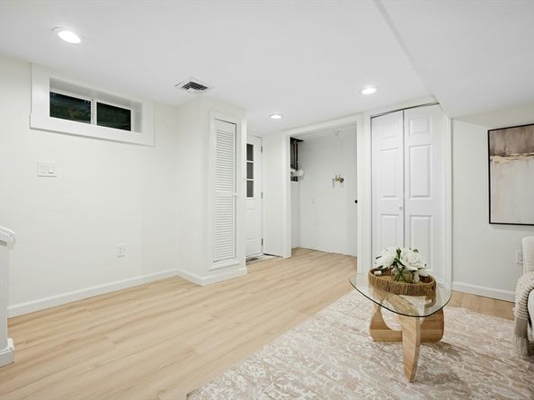 8 Old Farm Road, Hanover MA 02339