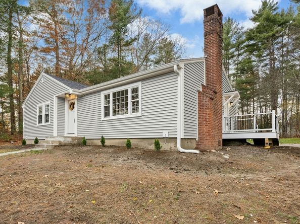 8 Old Farm Road, Hanover MA 02339