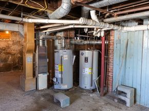 5 Lothrop St, Plymouth MA 02360