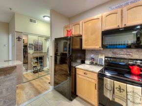 215 Mill St 113, Worcester MA 01602