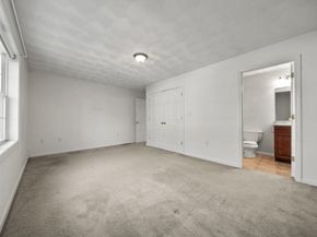 6 Fairlawn Avenue, Burlington MA 01803