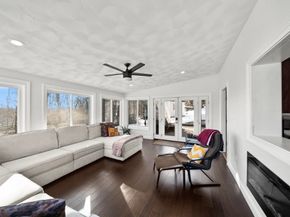 6 Fairlawn Avenue, Burlington MA 01803