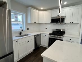 22 Kelly Ave, Fitchburg MA 01420