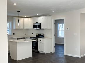 22 Kelly Ave, Fitchburg MA 01420