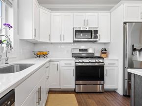 843 Ledgewood Way 843, Clinton MA 01510