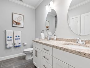 843 Ledgewood Way 843, Clinton MA 01510
