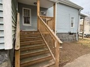 27 Sixth Ave, Quincy MA 02169