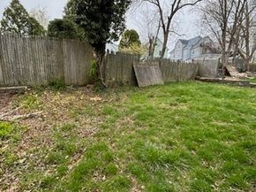 27 Sixth Ave, Quincy MA 02169