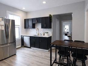 8 Pelham St, Worcester MA 01609