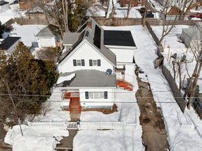 85 Division St, Brockton MA 02301