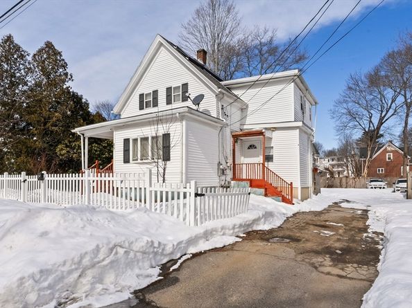 85 Division St, Brockton MA 02301