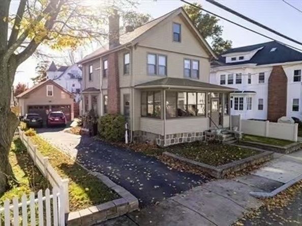 11 Gould St, Quincy MA 02170