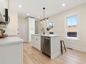 19 Laurel St, Saugus MA 01906