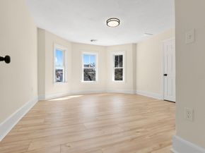 19 Laurel St, Saugus MA 01906