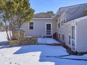 256 S Main St, Hopedale MA 01747