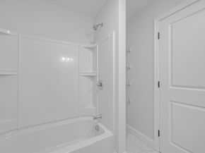 63 North Street D, Worcester MA 01605