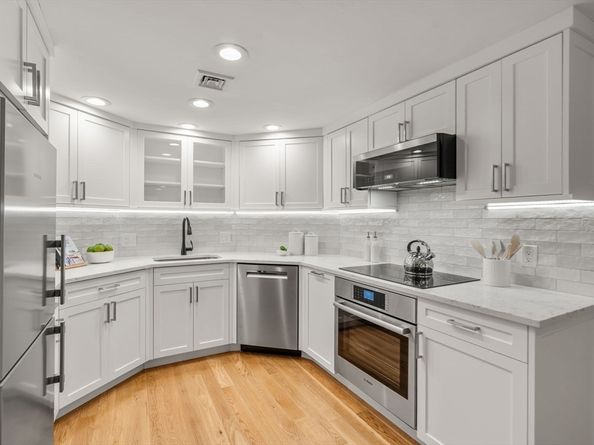 217 West Newton 1, Boston MA 02116