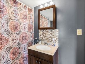 12 Arthur Street, Gloucester MA 01930