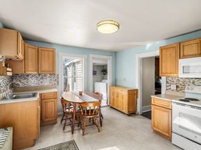 12 Arthur Street, Gloucester MA 01930