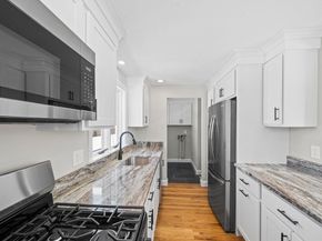 1 Hillcrest Ave, Lynn MA 01904