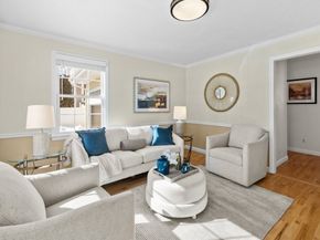 615 Saw Mill Brook Pkway, Newton MA 02459