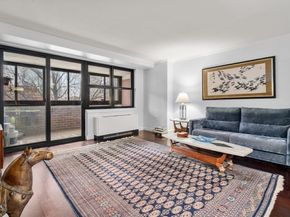 9 Hawthorne Place 7E, Boston MA 02114