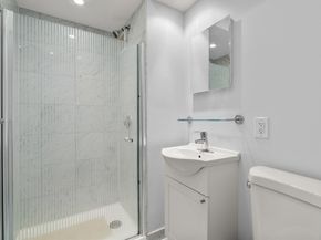 9 Hawthorne Place 7E, Boston MA 02114