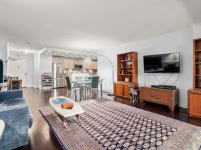 9 Hawthorne Place 7E, Boston MA 02114