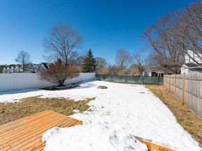 2 Colby Farm Ln A, Newburyport MA 01950