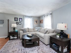 2 Colby Farm Ln A, Newburyport MA 01950